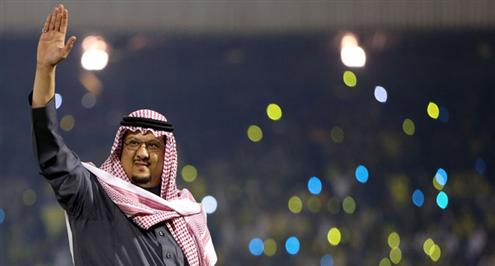 بالصور.. فيصل بن تركي يهنئ عبدالله بن مساعد على الثقة الملكية